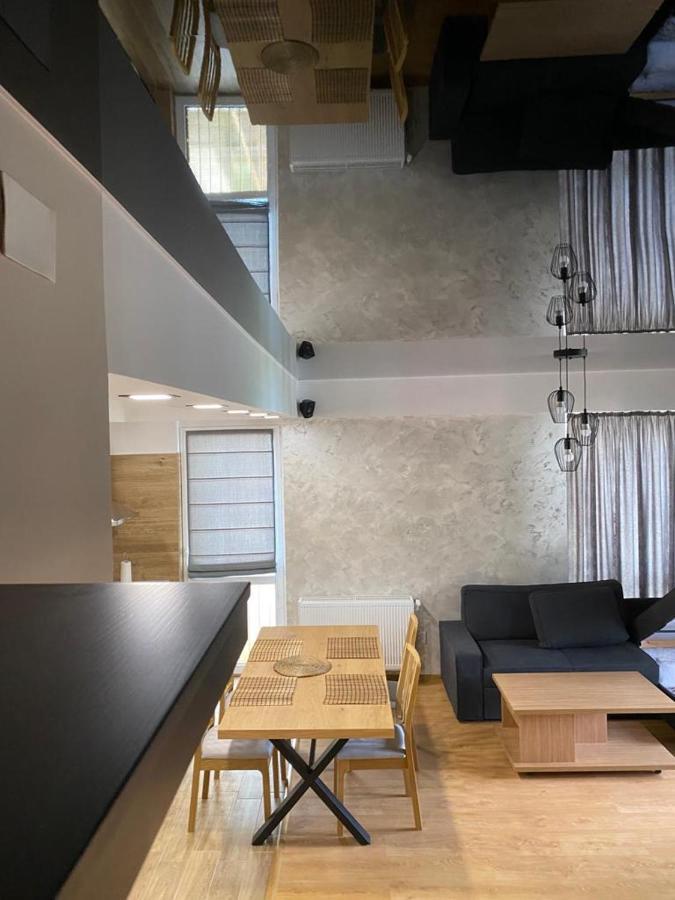 Criss Apartament سِنايا المظهر الخارجي الصورة
